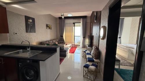 Premium One Bedroom with Marina & Sea View, Dubaj (fotografie 9)