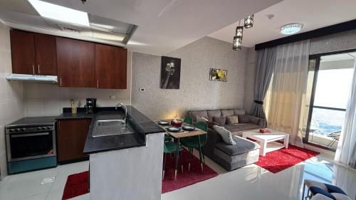 Premium One Bedroom with Marina & Sea View, Dubaj (fotografie 3)