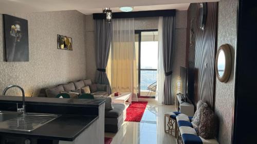 Premium One Bedroom with Marina & Sea View, Dubaj (fotografie 4)