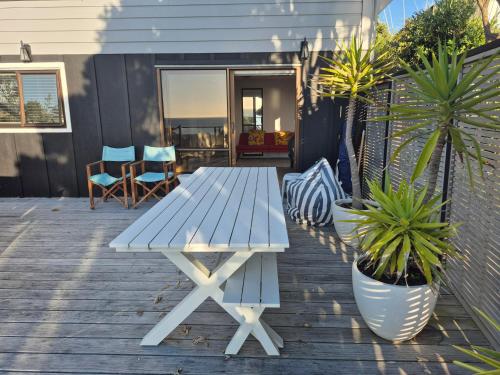 ทัศนียภาพภายนอกโรงแรม, Raumati South Beach Studio in เปคาคาริกิ