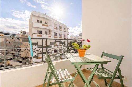 Haut Standing 2-Bedroom Apartment in Gauthier, Касабланка