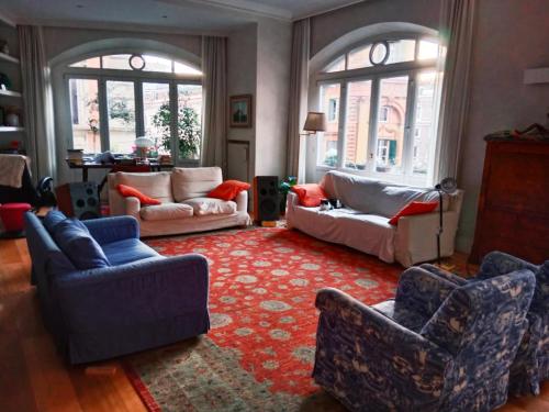 Private room by an Italian family - A unique experience close to Colosseum, the Roman Forum and Basilica Saint Mary Major, Roma