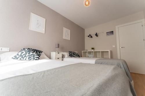 la calzada apt by urbanhosting, Santander (fotografie 9)