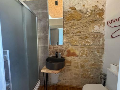 TasEV Guesthouse - image 10