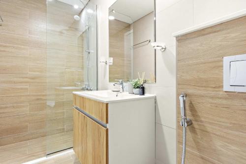 Apartment image 3