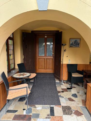 提芬希膳食公寓