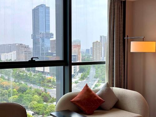 Superior Suite image 10