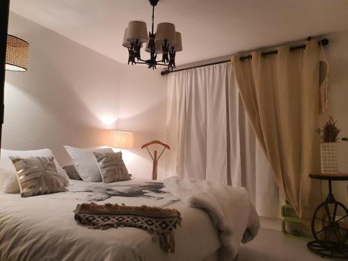 2 bedrooms, 4 beds