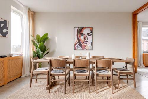 180 Sqm 5BR Apartment with Stunning View in Östermalm, Sztokholm (zdjęcie 6)