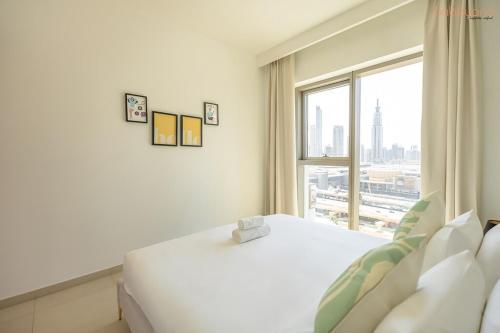 Bnbeyond's Artistic Luxe Retreat with Burj Views, Dubaï (photo 4)