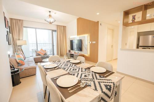 Bnbeyond's Artistic Luxe Retreat with Burj Views, Dubaï (photo 7)