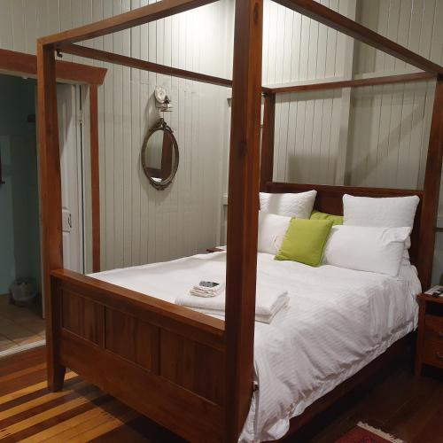 1 double bed