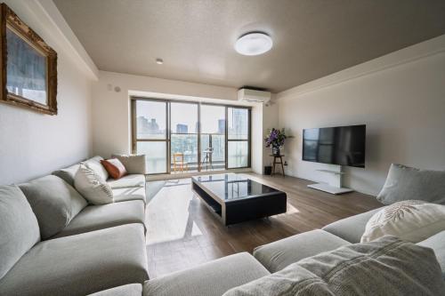 LIT広島駅前 広島駅から徒歩5分 全室リバービューでベッドはairweaveを採用 Spacious rooms with river views all to yourself Supported — other in 大須賀町１５−６ LIT広島駅前, Ōsukachō Japan, 732-0821
