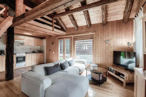Romantic Chalet by Quokka 360 - Wooden Chalet in the Leventina Valley in Faido, Schweiz