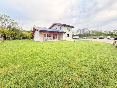 B-Village Bar and Rooms Hotel de charme Rosa