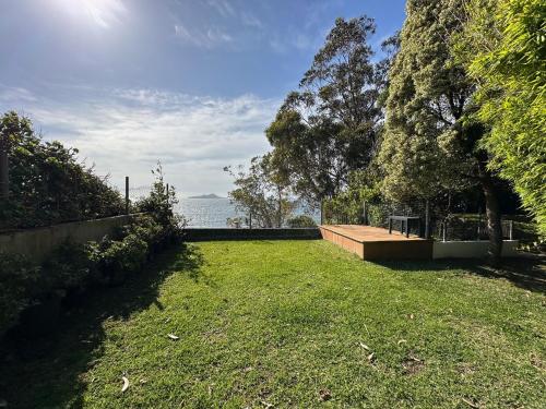 Precioso estudio en primera línea frente a las islas Cíes