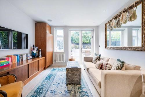 The Bohemian Rhapsody, Hampstead - by Out of office Lifestyle, Londýn (fotografie 6)