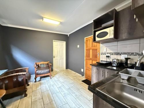 Konyha, Serenity Guest Village in Dassierand