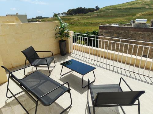 Veduta Ta Pinu Apartments with Stunning Views Garden Sauna Pool and Gym Veduta Ta Pinu Apartments with Stunning Views Garden Sauna Pool and Gym