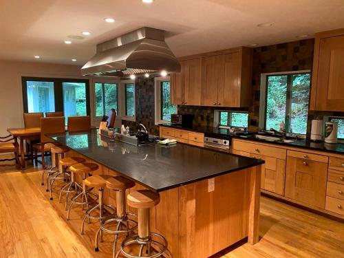 Wonderful Cottage with Fire Pit and Barbecue in Franklin, Tennessee