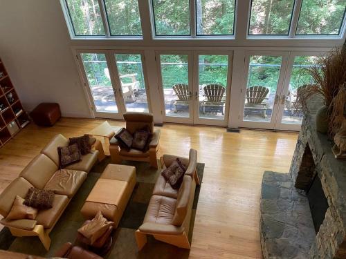 Wonderful Cottage with Fire Pit and Barbecue in Franklin, Tennessee