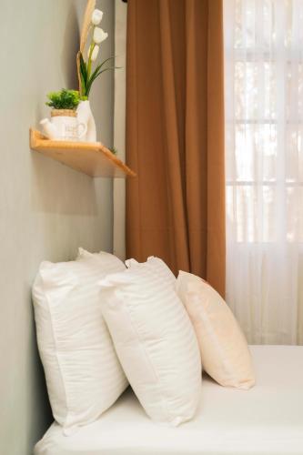 Ideal house for families, large groups & cozy