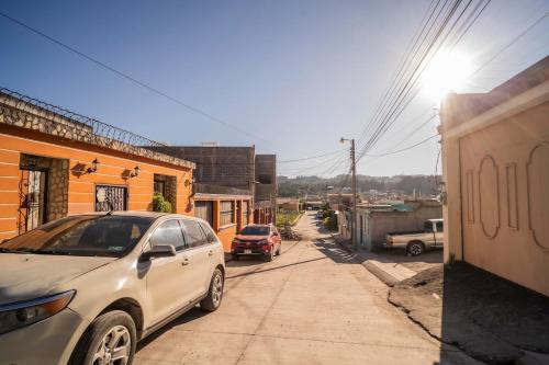 Ideal house for families, large groups & cozy