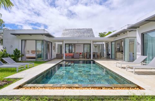 La Paisible de Palme Grove, 4 rooms in Grand Bay