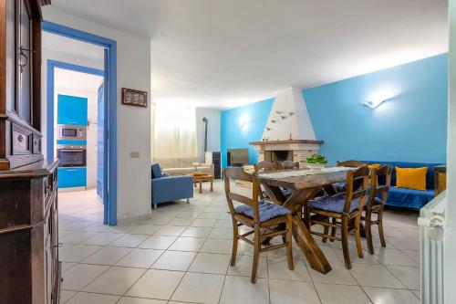 ClickSardegna Villa Lucilla with swimming pool in olive groves in Caragol