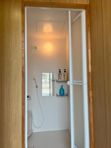 Shower, Guesthouse Hikari in Kumano