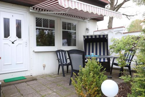 Bungalow Möwe im Ostseeidyll am Waldrand in Nienhagen, Deutschland