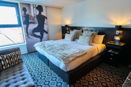 The Vincent Hotel - image 13
