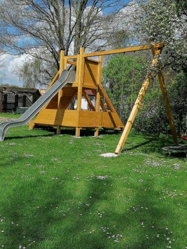 Landhaus Thätner Fewo 2 (Landhaus Thatner Fewo 2) in Karnin