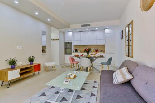 FRANCE 82 TP -1 min from the Sea - Terrace - Parking, Nice (fotografie 6)