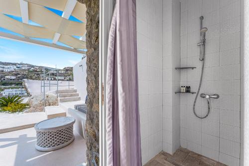 Superior Three-Bedroom Villa  image 8
