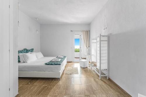 Superior Three-Bedroom Villa  image 5