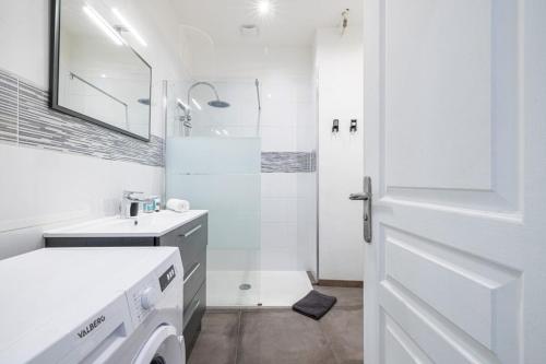 OLIVETTO - Superb city center apartment with AC, Nice (photo 6)