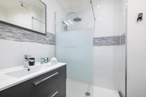 OLIVETTO - Superb city center apartment with AC, Nice (photo 10)