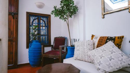 Riad KAN ZAMAN - image 14