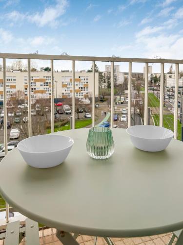 บริการและสิ่งอำนวยความสะดวก, Lumineux avec balcon & confort familial in อาร์เฟลอ