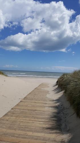 pludmale, 3 Bed Curracloe Village, Wexford in Curracloe