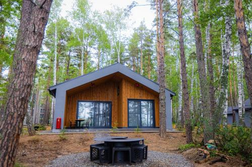 Sleeps 6
