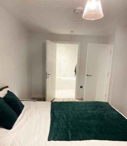 Central Birmingham Luxury 2 Bedroom Apartment with Fast WiFi and Games Table, Birmingham (fotografie 6)