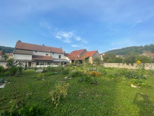 Dārzs, Cense des Possibles - studio "les champs" in Bussy-le-Grand