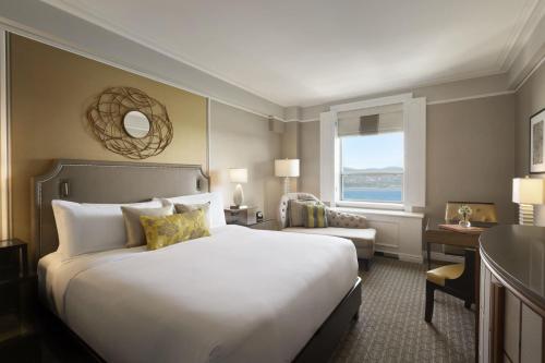 675128182 Fairmont Le Chateau Frontenac
