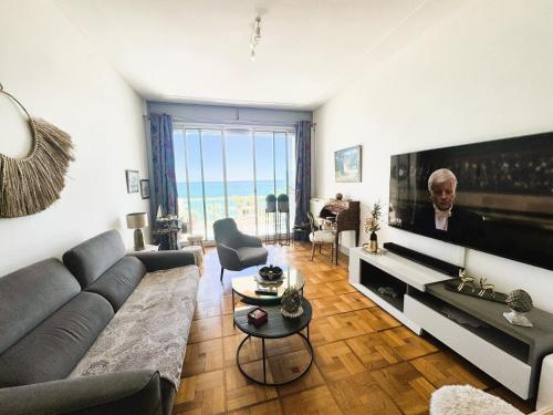 Appartement 2 pièces avec terrasse et vue mer, Nice (photo 9)