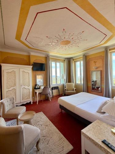 Hôtel Miramar (Hotel Miramar) in 旺克市中心