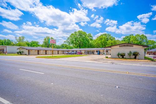 A szálláshely kívülről, Cypress Inn Motel By OYO West Monroe I-20 in West Monroe (Lousiana)