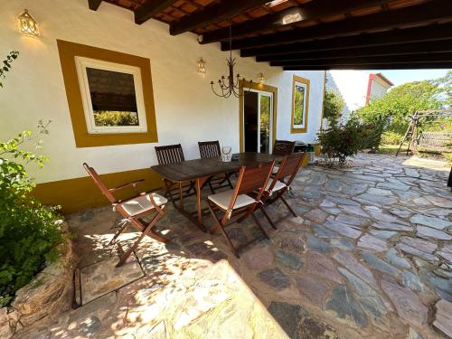 Balkons/terase, Monte Labarito - NatureVilla mit Pool in Montes da Estrada