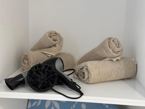 Four-Bedroom Luxury Apartment image 10